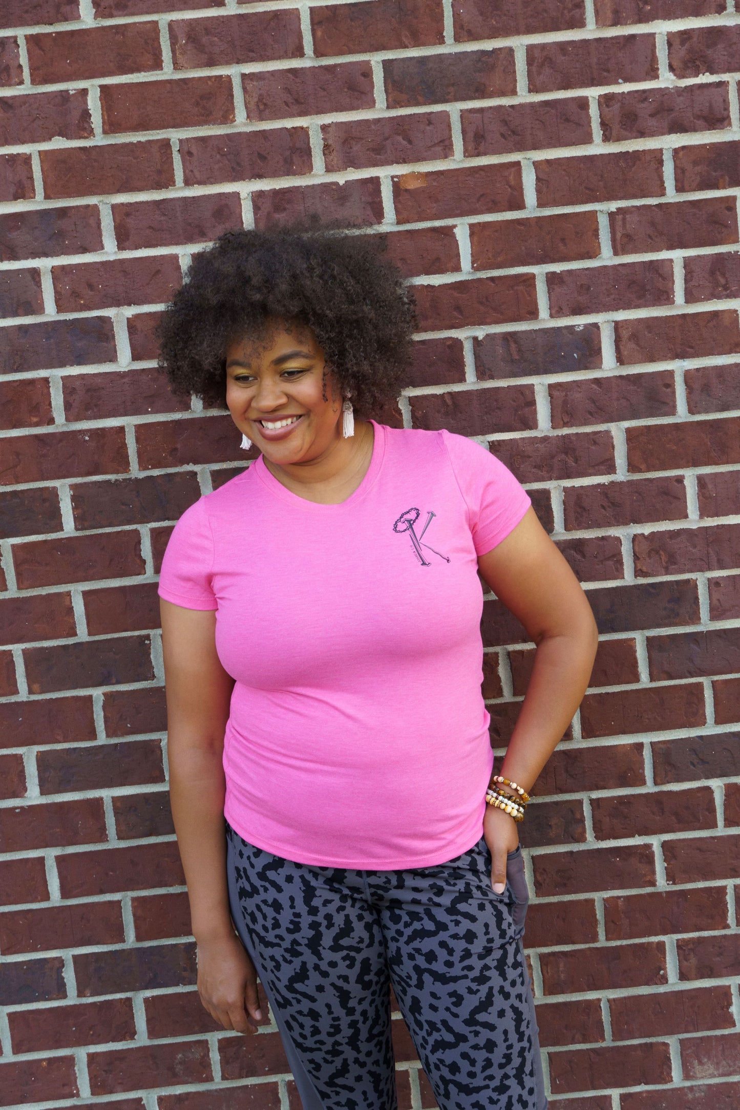 Fuchsia Frost Women's Kingdom T
